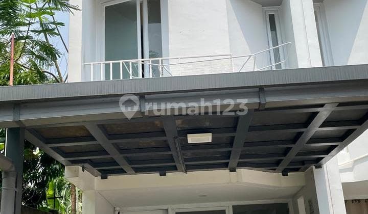 Tiny House Concept Corner Garden Near BSD City Mall Only 1M