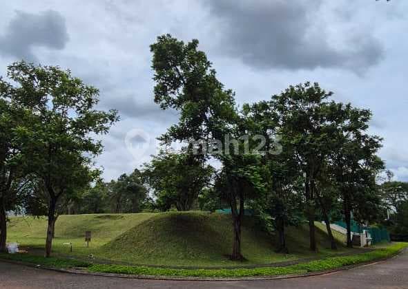 Plot De Park BSD Corner 3View North West South 16.5M