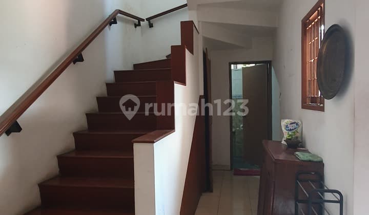 Rumah Kokoh Dan Awet Di Lingkungan Strategis Jakarta Selatan