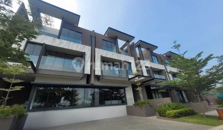 Dijual Rumah Mewah di Tepi Danau Kalideres Jakarta Barat 3 Lantai 1 Basement Modern Smart Home Eco Living Hemat Energi