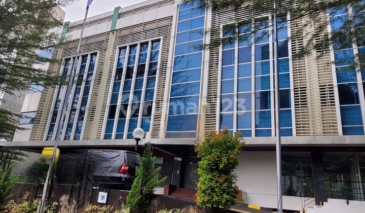 Disewakan Gedung Kantor Cikini Menteng Jakarta Pusat