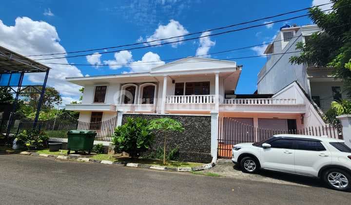 Rumah Murah Pulomas Bagus 2 Lantai 750 M2