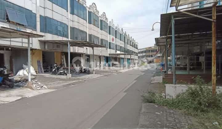 Ruko 3 Lantai Ada Lift Siap Huni di Kopo Mas Kopo, Bandung