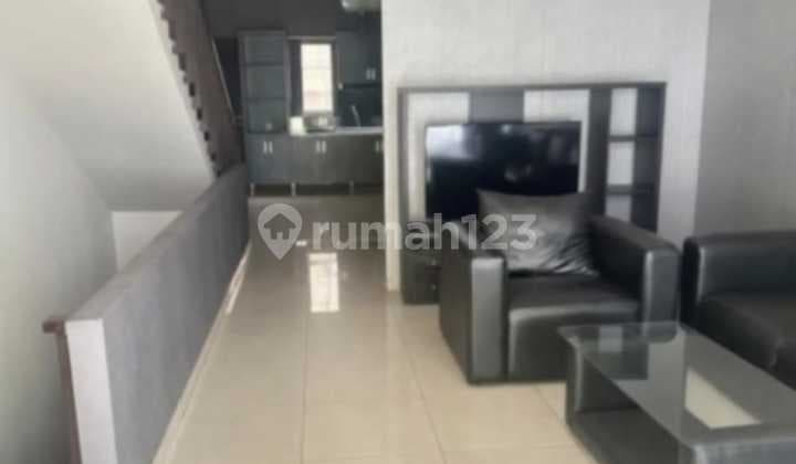 Jual Murah Rumah 3 LT di Maple Town House, Gunung Batu Pasteur