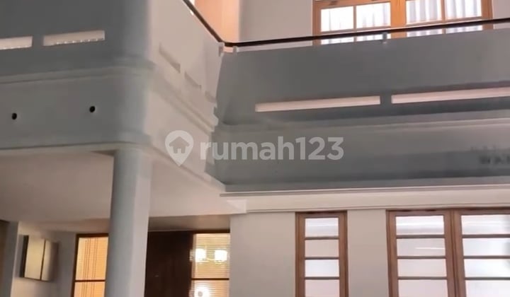 Newly Renovated, Fully Furnished & Electronics, Wangsakerta Kbp Private Pool