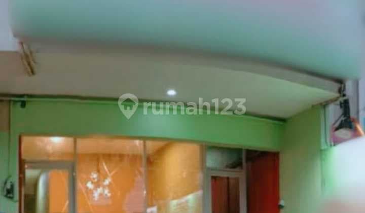 Dijual Ruko Klinik Kecantikan Full Furnished & Equipment di Mainroad Gunung Batu Bandung