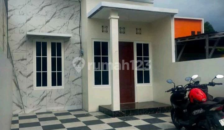Rumah Bagus Lokasi Strategis di Tembalang SHM Bagus