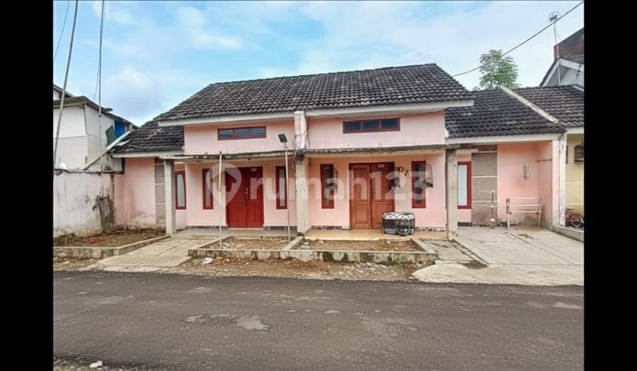 MURAH Bangeet Dua Rumah Harga Dibawah Satu Rumah di Bale endah MURAH Bangeet Dua Rumah Harga Dibawah Satu Rumah di Bale endah