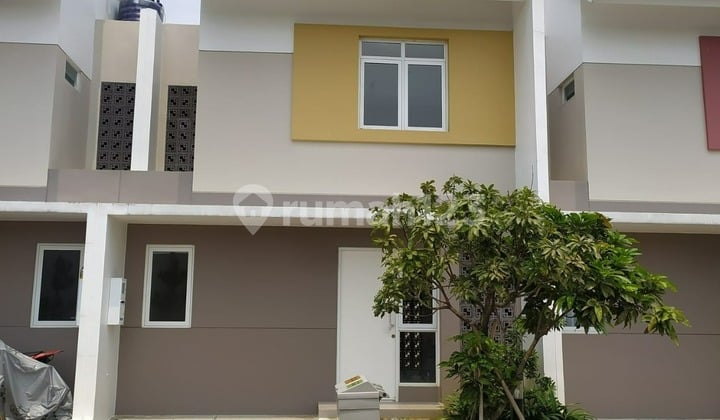 Rumah 2 Lantai di Summarecon Bandung, Dekat Akses Tol