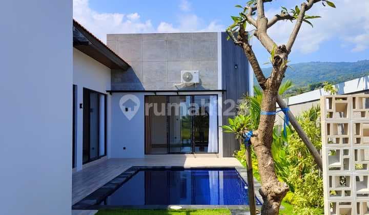 Dijual Villa View Sawah Full Furnish Dekat Pantai Lovina Cn