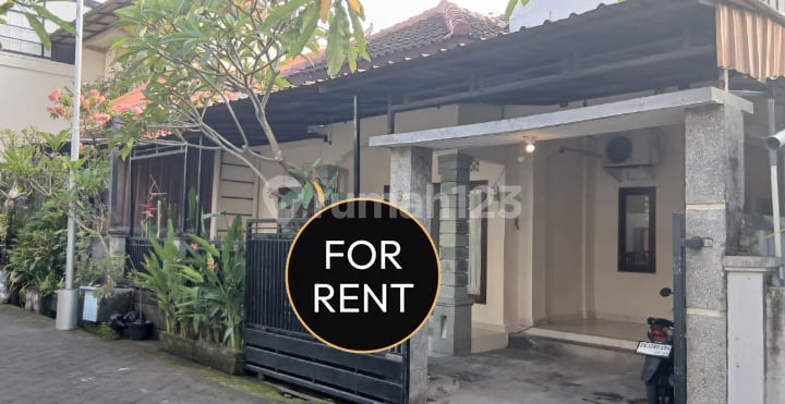 Ready-to-occupy 2nd floor house with water heater in Tibubeneng