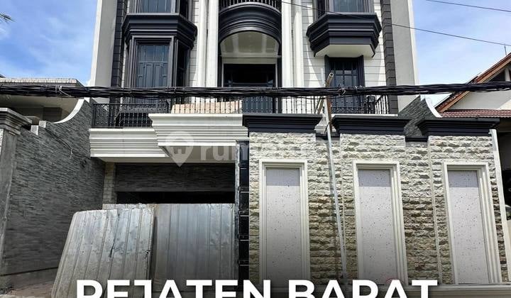 For Sale Pejaten Barat Brand New House, On Progress Luxury American Classic House