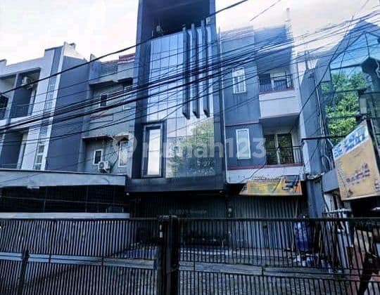 Disewakan 2 Ruko Cengkareng Bersebelahan!