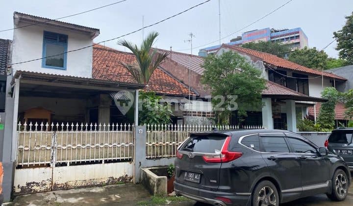 For Sale - Land Measurement House in Kebayoran Baru Near Wolter Monginsidi & Senopati