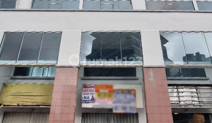 For Rent Strategic Ruko Mega Glodok Kemayoran - Front Position Facing Entrance Gate