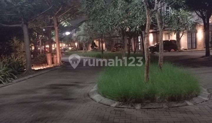 Rumah Asri Nempel MRT Lebakbulus Jakartaselatan