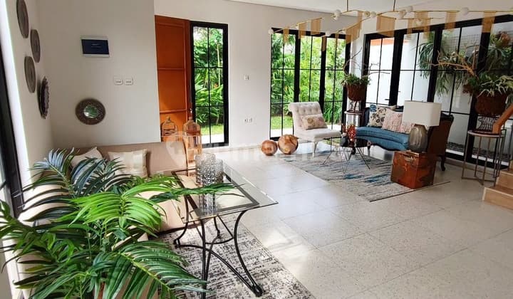 Rumah Paling Recommended Nempel Lebakbulus MRT