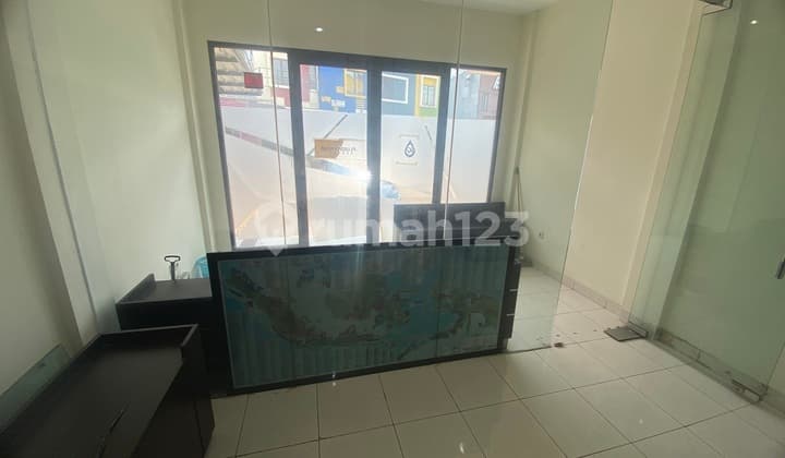 Dijual Cepat Ruko Di Legenda Wisata Siap Pakai Cocok Untuk Usaha