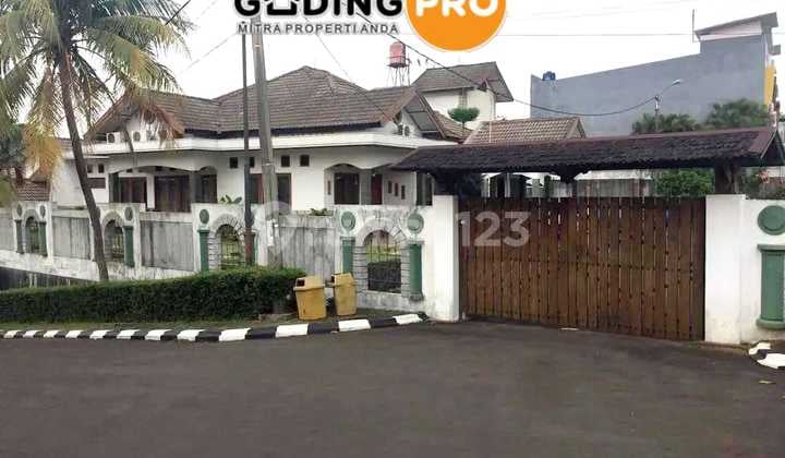 Dijual Rumah Sultan Gema Pesona Depok, LT 600M LB 488M + Kolam Renang