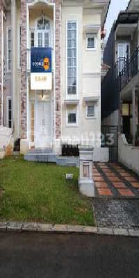 Dijual Rumah 2Lantai Rapih Siap Huni di Citra Gran Bekasi