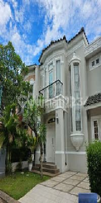 Rumah Cantik Dijual Rumah 2 Lantai Siap Huni di Raffles Hills