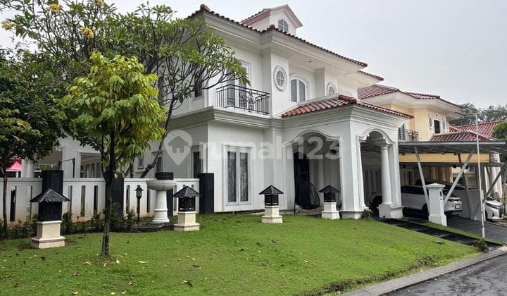 Dijual Rumah Mewah Hook di Cluster Premium di Kota Wisata Cibubur
