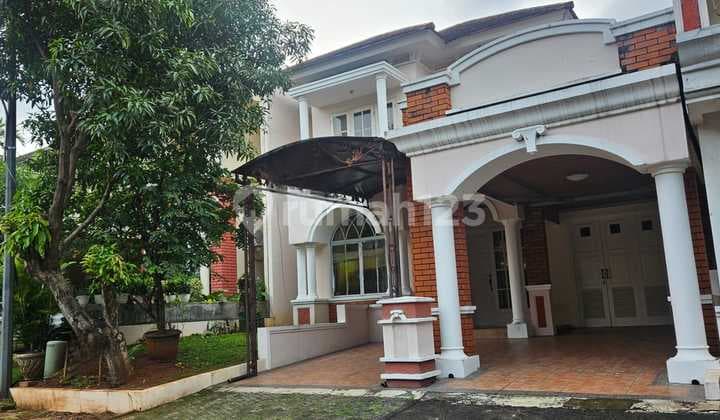 Dijual Rumah Mewah 2 Lantai Siap Huni Ada Kolam Renang di Kota Wisata Cibubur