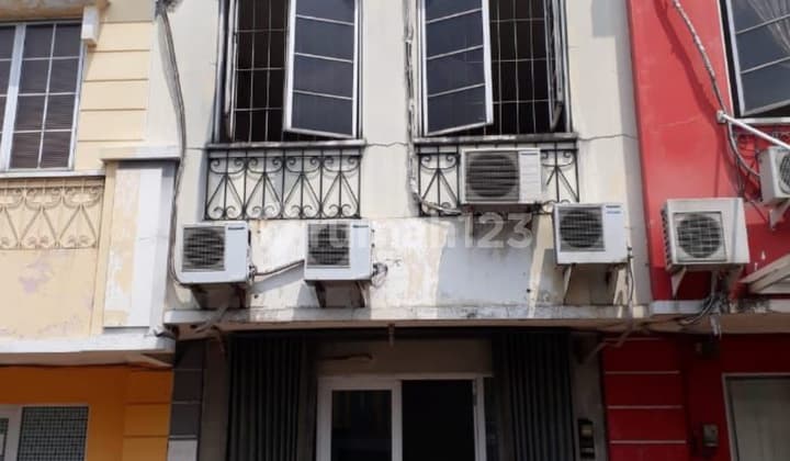 Dijual Ruko 2 Lantai Siap Huni di Trafalgar Kota Wisata Cibubur