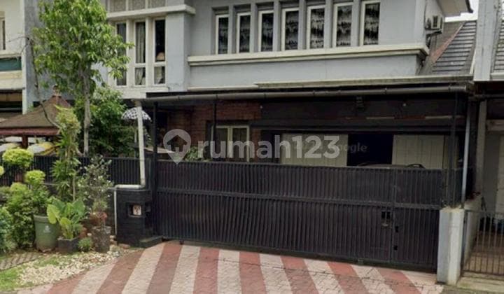 Dijual Rumah Cantik 2 Lantai Di Jalan Utama Kota Wisata