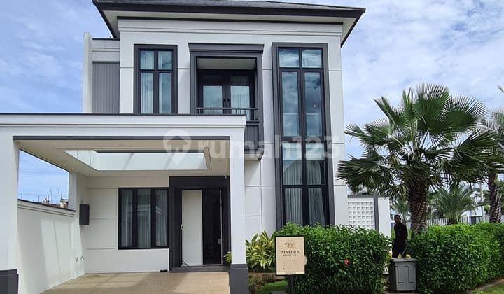 Dijual Rumah Luxurious Matera Residence Gading Serpong