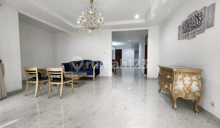 Rumah Furnished di Pondok Indah Jakarta Selatan