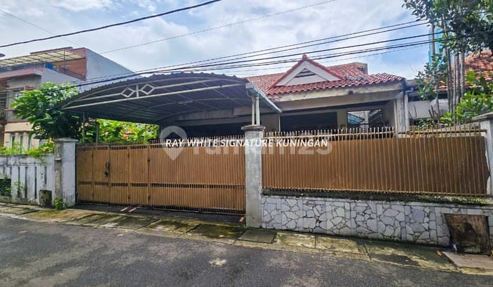 Rumah Guntur Setiabudi Kuningan Jakarta Selatan Cocok untuk Kost