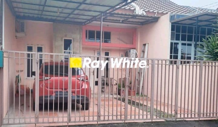 House for Sale in Permata Srengseng Complex, West Jakarta