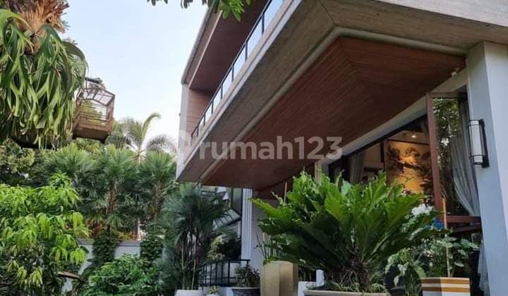 House For Sale In Pakubuwono, South Jakarta