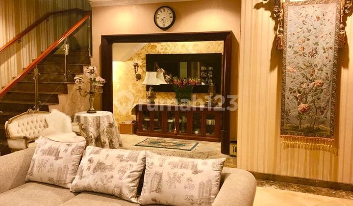 House For Sale di Gandaria Jakarta Selatan