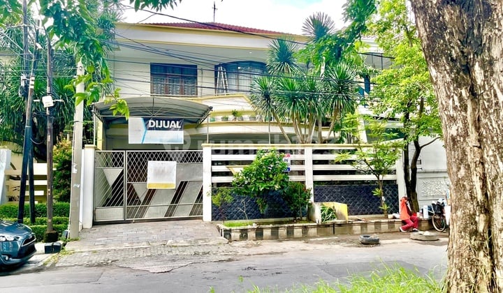 Dijual Cepat Rumah Dharma Husada Indah Surabaya