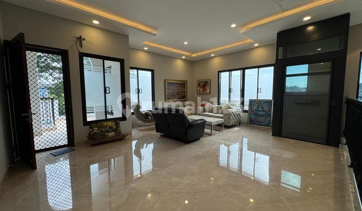 Dijual Rumah Rumah Mewah Alam Sutera