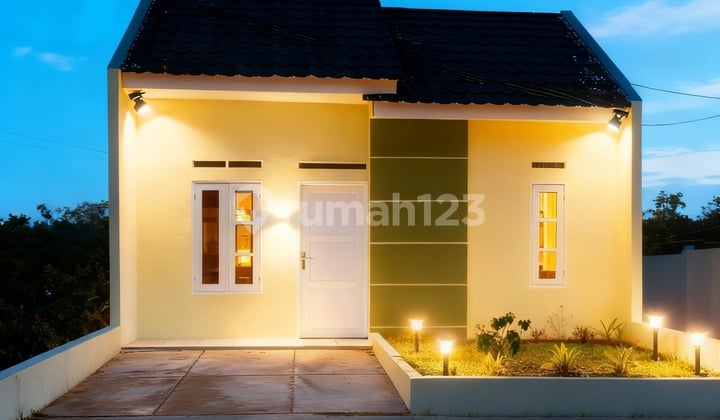 Affordable and Strategic House Near Parungkuda District Office