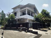 Rumah 2 Lantai Lokasi Strategis Dekat Kampus Sanata Dharma Demangan