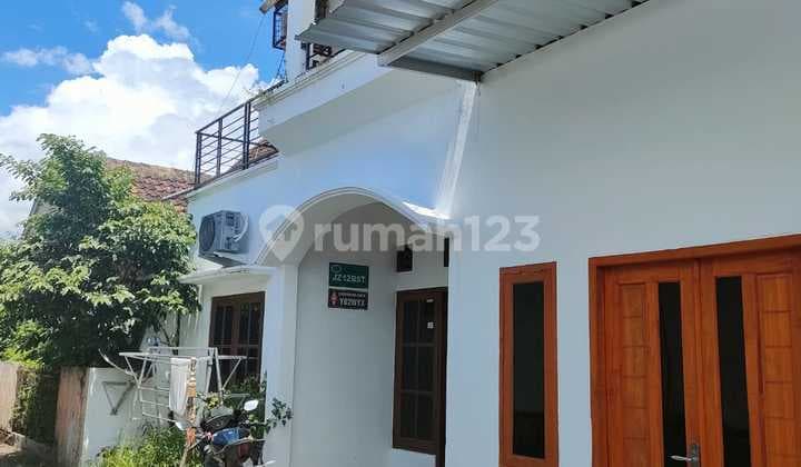 Rumah Tinggal Hanya Beberapa Langkah Dari Malioboro Yogyakarta