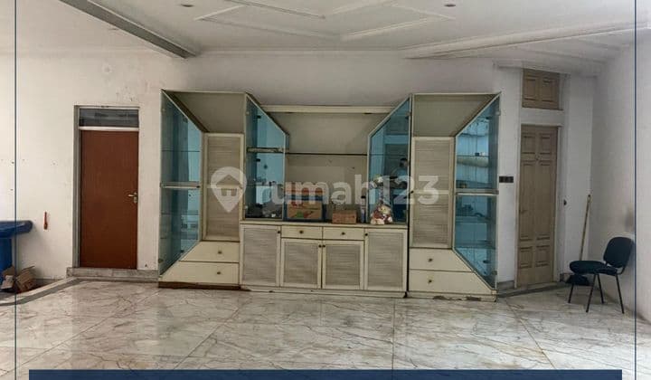 Dijual Cepat Rumah Dalam Komplek Siap Huni di Jakarta Barat