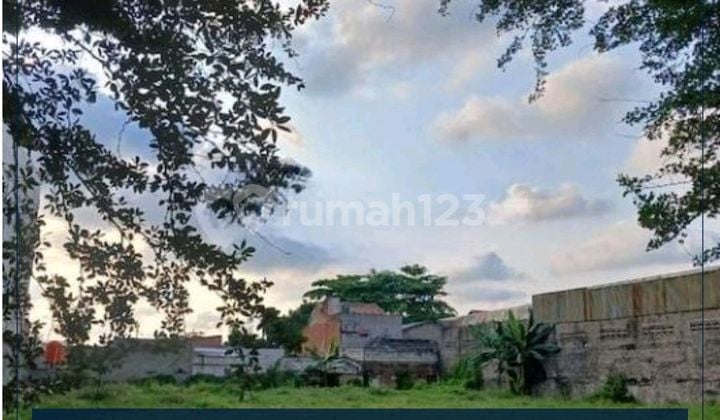 Dijual Tanah Komersial Lokasi Strategis Jakarta Barat