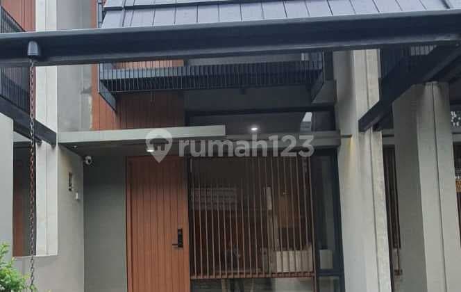Di Jual Rumah Full Furnished 2 Lantai di Fleek House Bsd