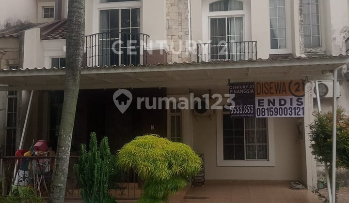 Beautiful Two-Story House in Lippo Karawaci Tangerang