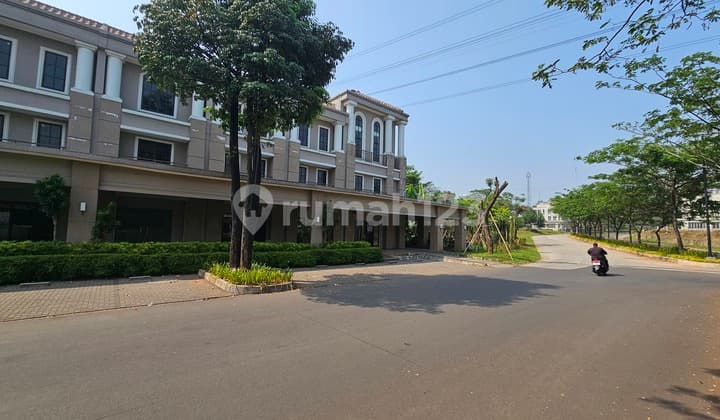 Lebih Murah Dari Harga Developer di Jual 5 Ruko Gandeng Pinggir Jalan Boulevard di Podomoro Golf View Visibility Jelas