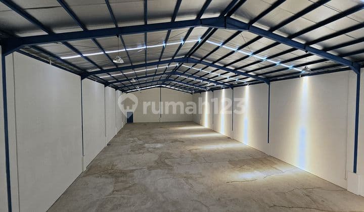 Di sewakan Gudang Brandnew di jl raya Legok, Tangerang