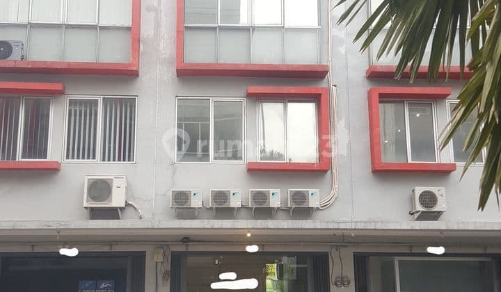 Ruko CITI SQUARE 3 lantai di Peta Selatan