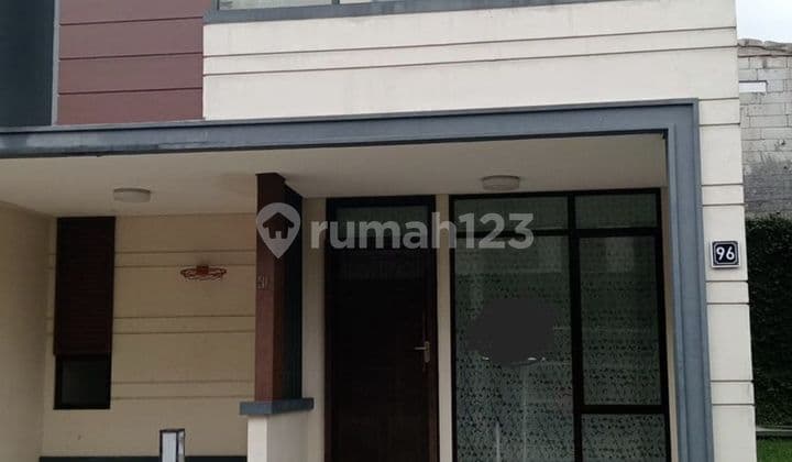 Rumah 2lt hook di LAVON