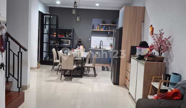 2-Story House Ready to Live In & Fully Renovated in East Asia Cluster, Green Lake