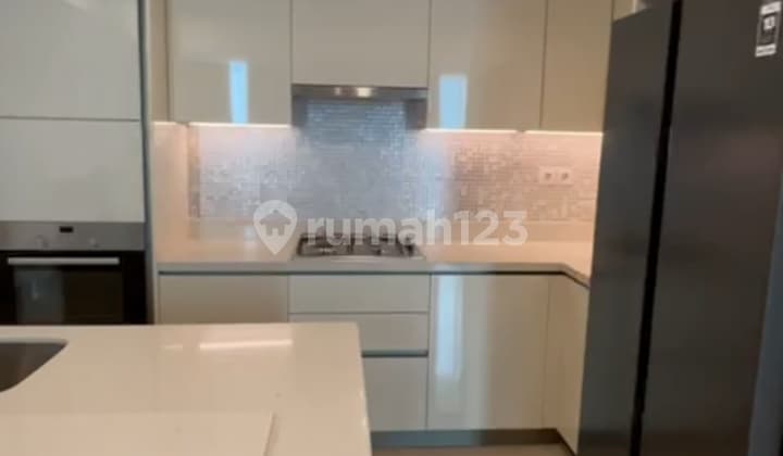 Hillcrest Apartment Rental Lippo Karawaci Tangerang